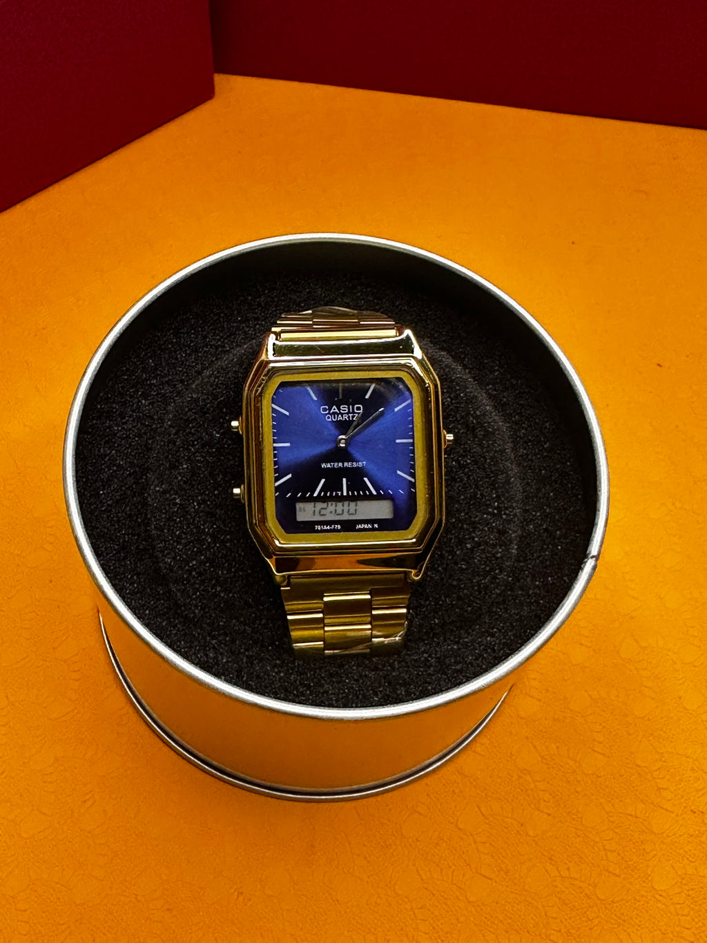 Montre CASIO  AQ 230 vintage